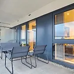 Appartement Modern Center With Terrace