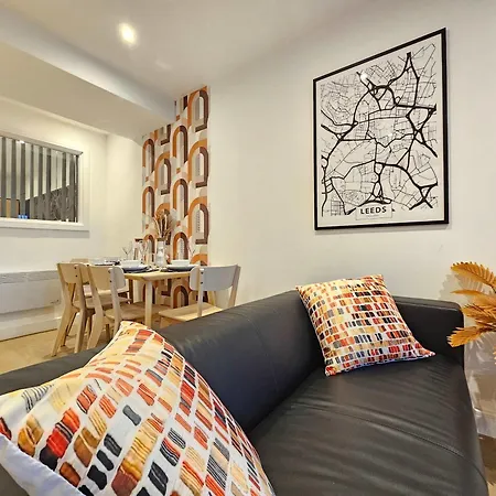 Modern Center With Terrace Апартаменти *