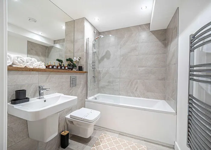 Modern Center With Terrace Apartment Leeds (West Yorkshire)